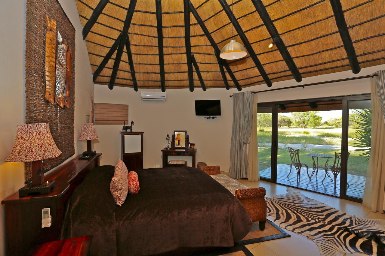 La Rochelle Lodge Okaukuejo Zewnętrze zdjęcie
