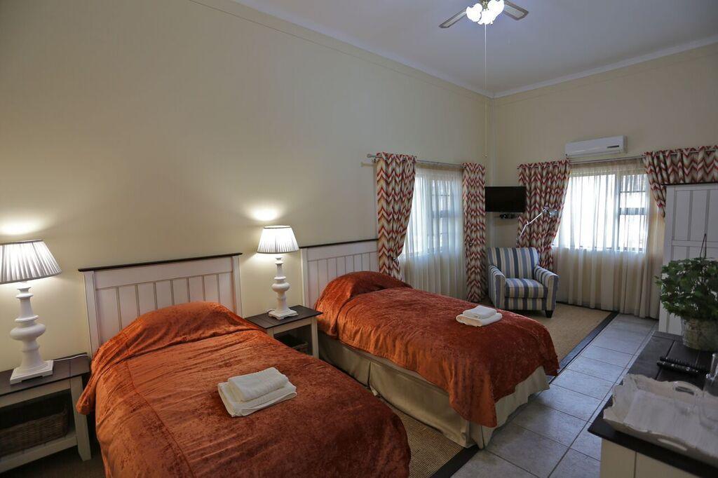 La Rochelle Lodge Okaukuejo Zewnętrze zdjęcie
